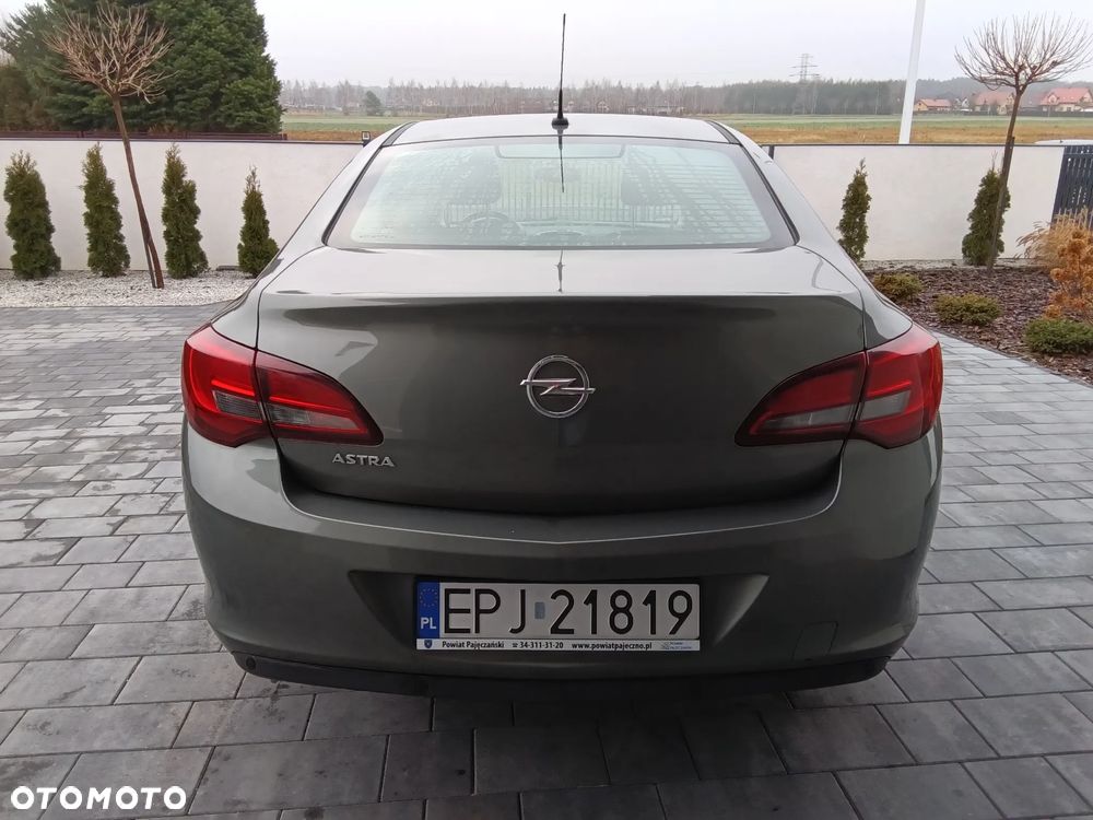 Opel Astra 1.6 Active - 4