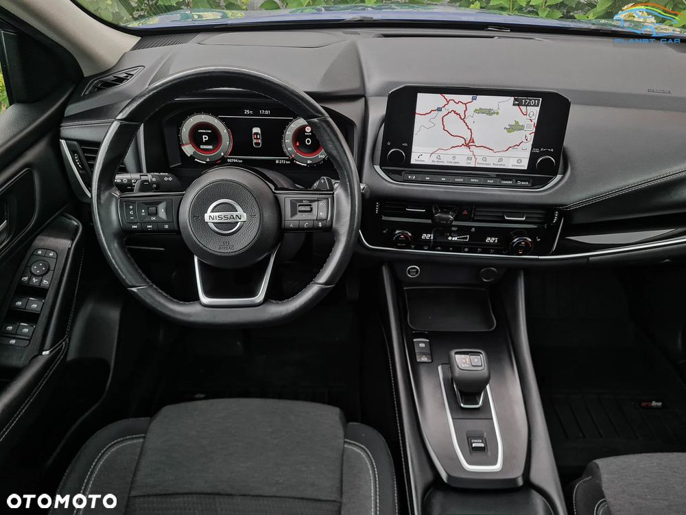 Nissan Qashqai 1.3 DIG-T N-Connecta DCT - 24