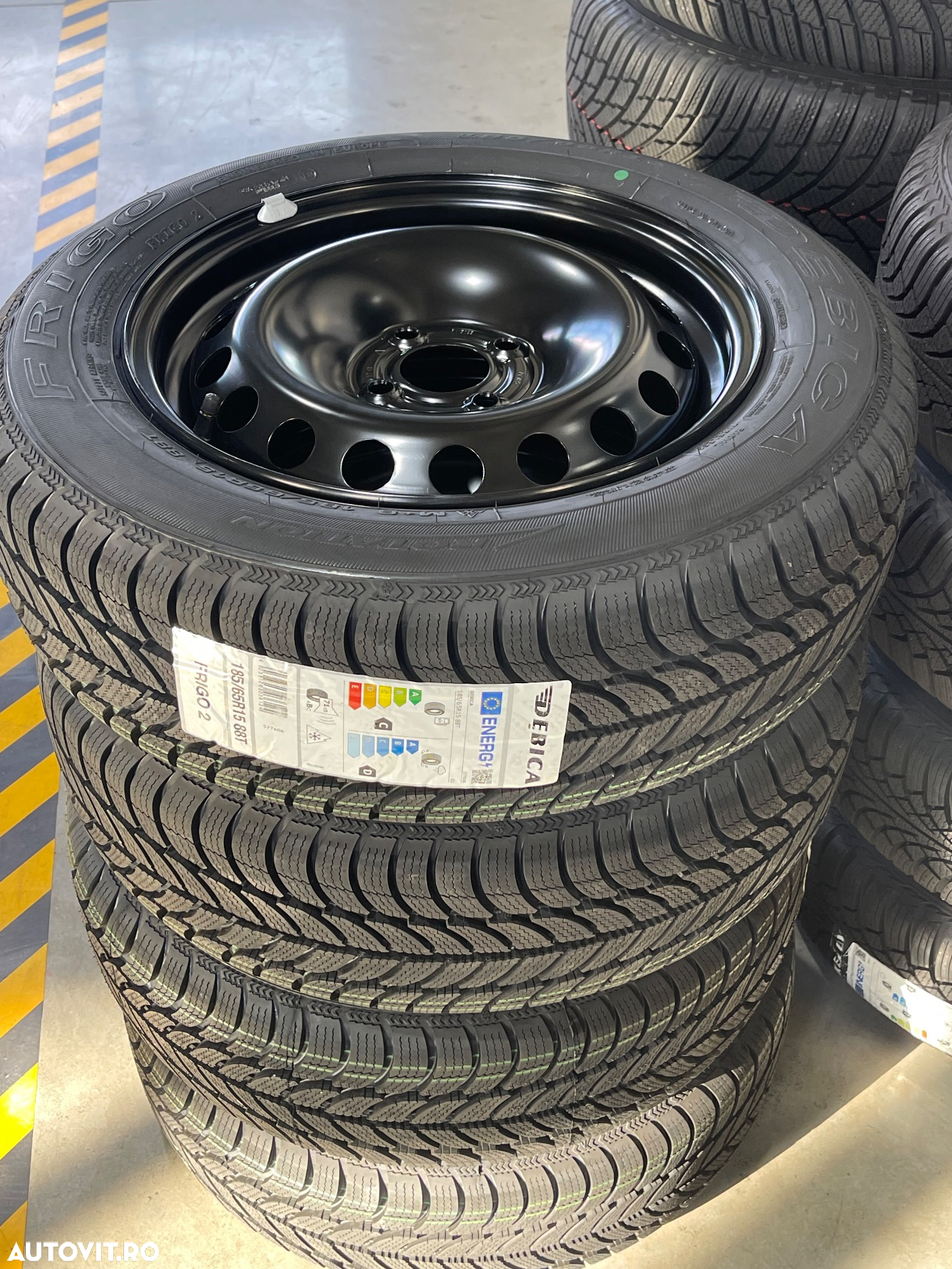 Jante Dacia Logan 15 inch noi cu anvelope iarnă noi - 2