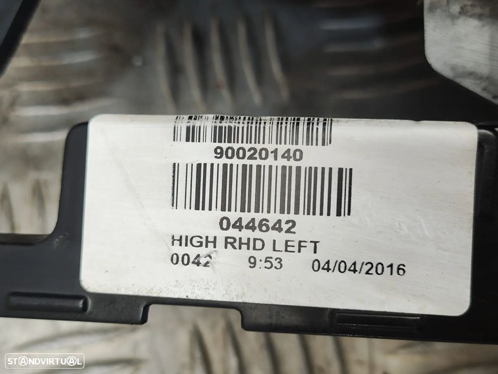 Farolins Tras Traseiros Esquerdo Direito Original BMW Serie 1 F20 5 portas F21 2 portas 7241543 7241544 2011 - 2014 - 6