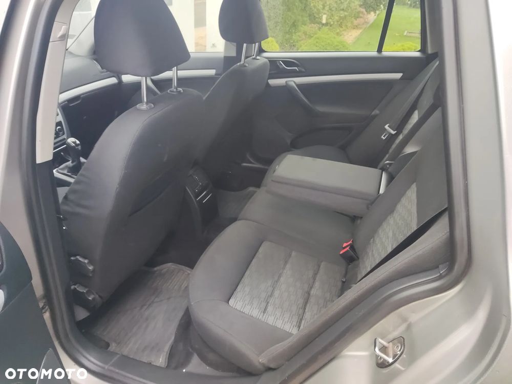 Skoda Octavia 1.4 TSI Ambition - 9