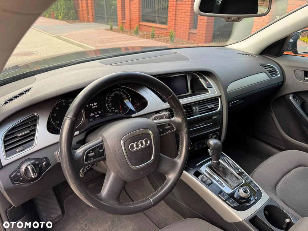 Audi A4 Avant - 13