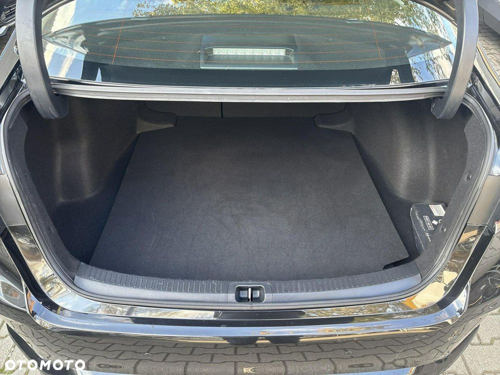 Toyota Corolla 1.8 Hybrid Comfort - 15