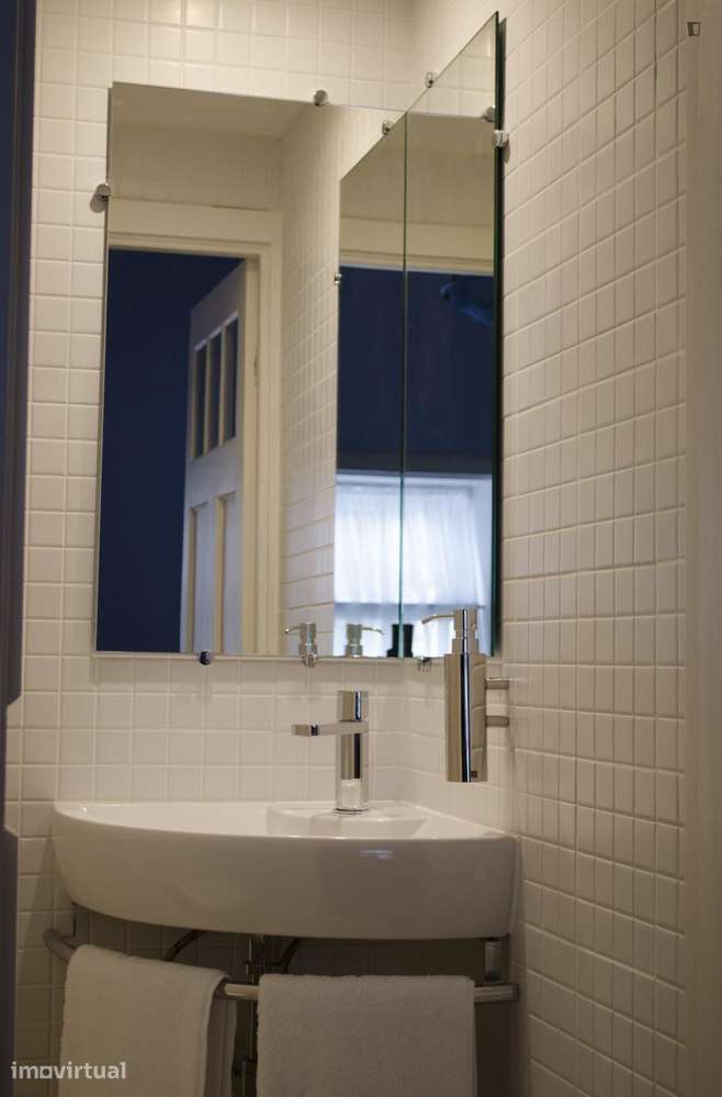 Apartamento com 1 quartos - localizado em Massarelos Porto - Grande imagem: 3/10