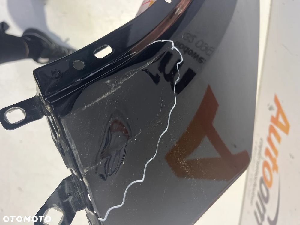 VOLVO XC40 PRAWY PRZEDNI BŁOTNIK 31457584 - 4