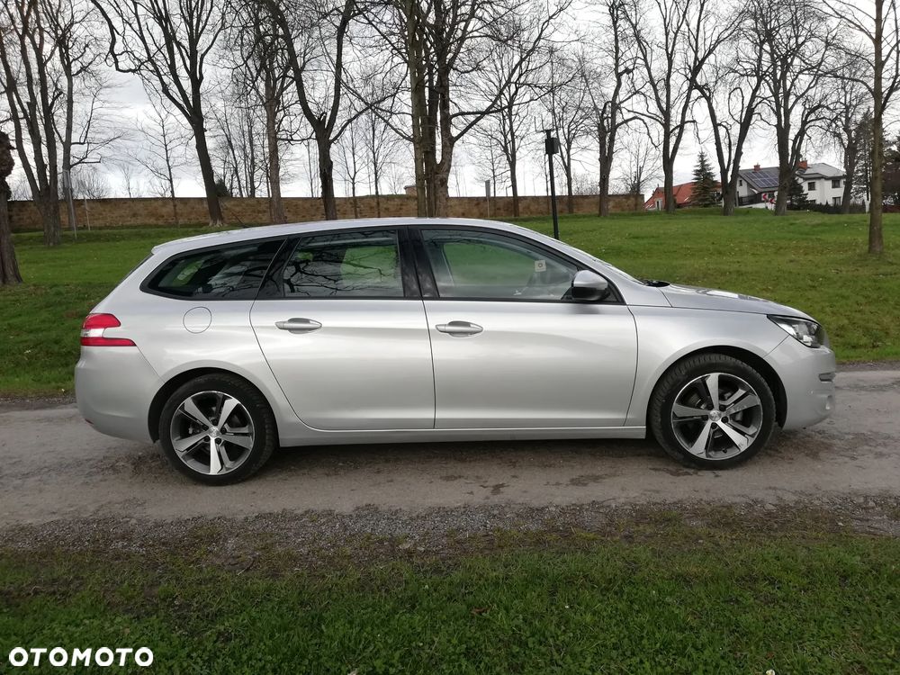 Peugeot 308 1.6 BlueHDi Style S&S - 10