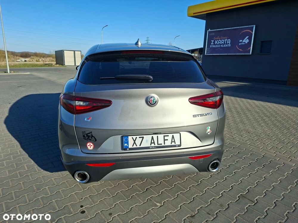 Alfa Romeo Stelvio 2.0 Turbo Super Q4 - 7