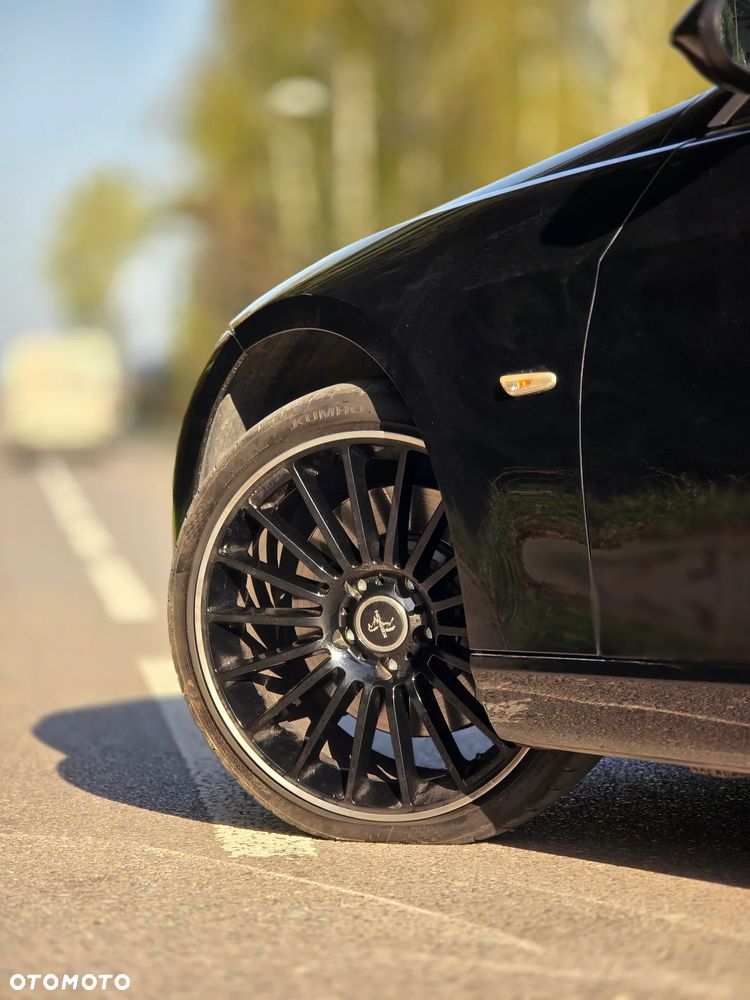 BMW Seria 3 330i M Sport Edition - 36