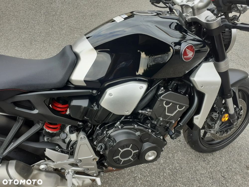 Honda CB - 26