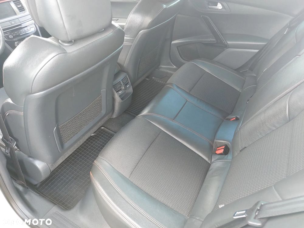Peugeot 508 RXH 2.0 HDi HYbrid4 - 9