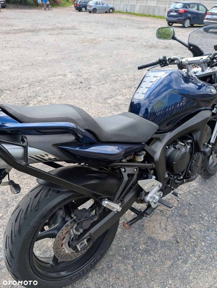 Yamaha FZ6 - 5