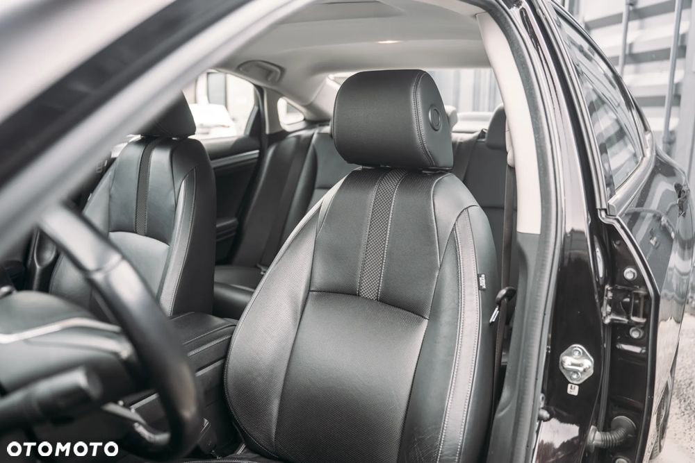 Honda Civic 1.5 T Executive - 13