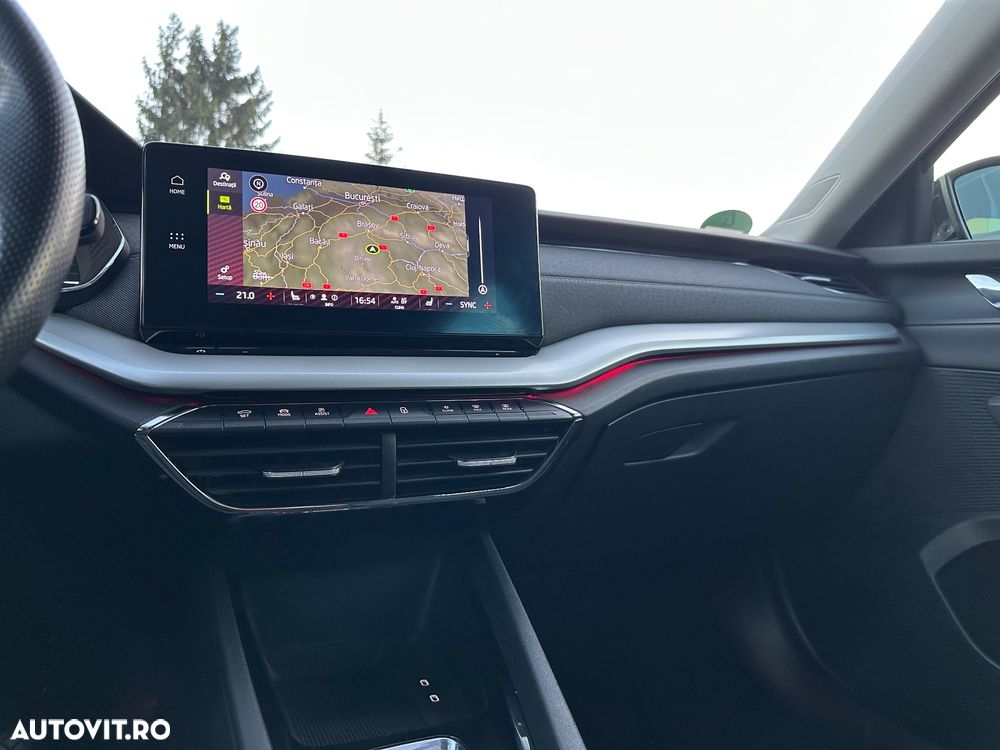 Skoda Octavia Combi Diesel 2.0 TDI DSG Ambition - 25