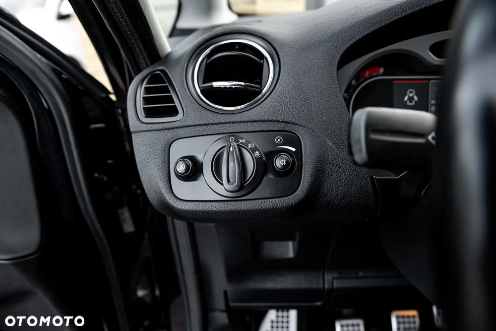 Ford S-Max 2.5 Titanium - 30