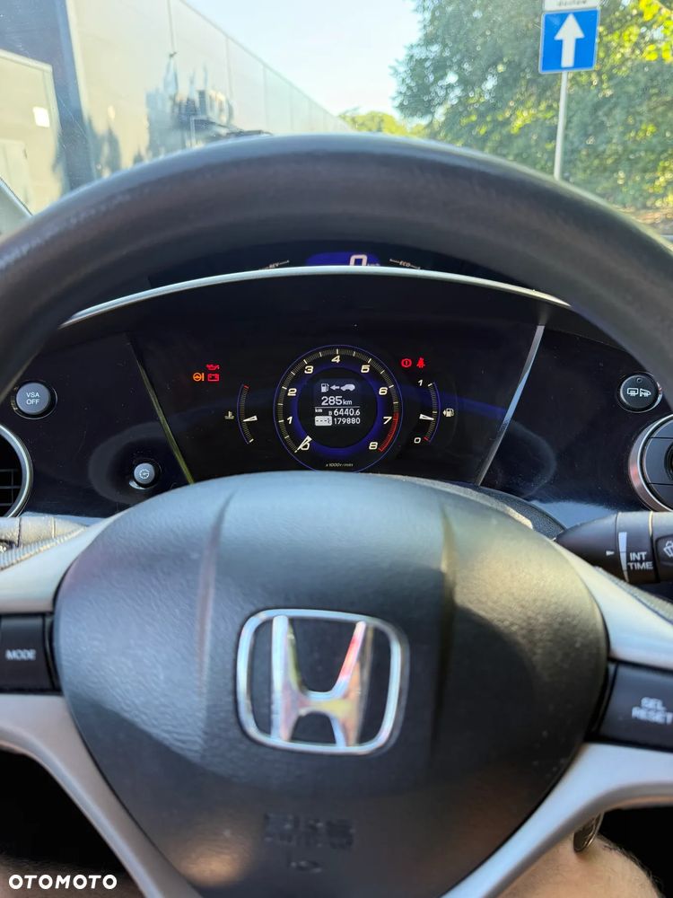 Honda Civic 1.8 Comfort - 29