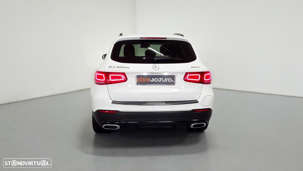 Mercedes-Benz GLC 300 de 4Matic 9G-TRONIC AMG Line Plus - 6