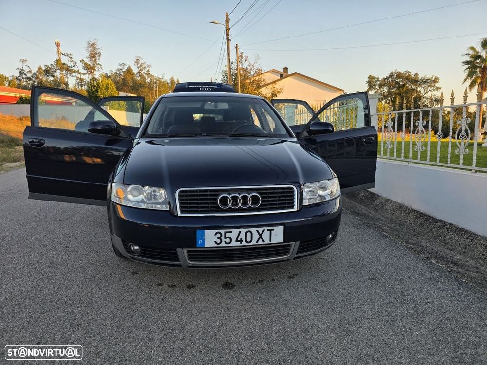 Audi A4 1.6 Exclusive - 6