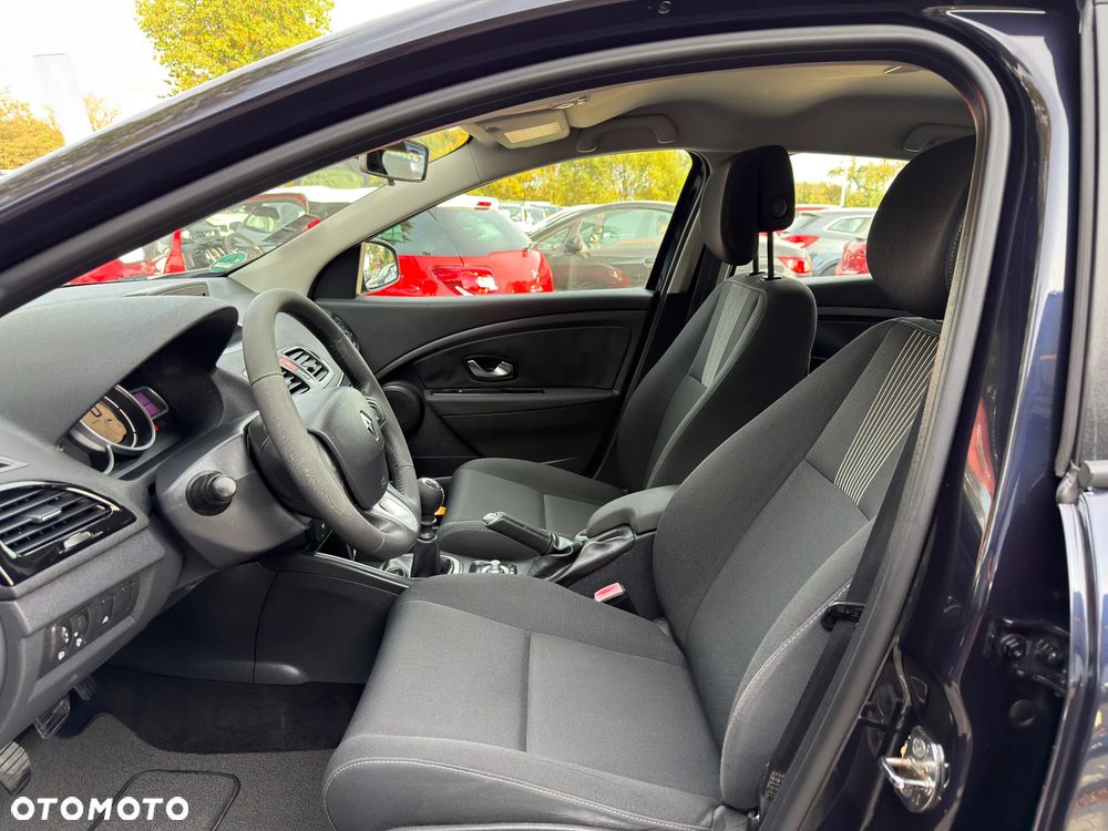 Renault Megane 1.6 16V Alize - 20