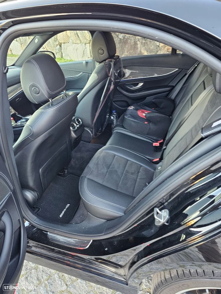 Mercedes-Benz E 220 d AMG Line - 10