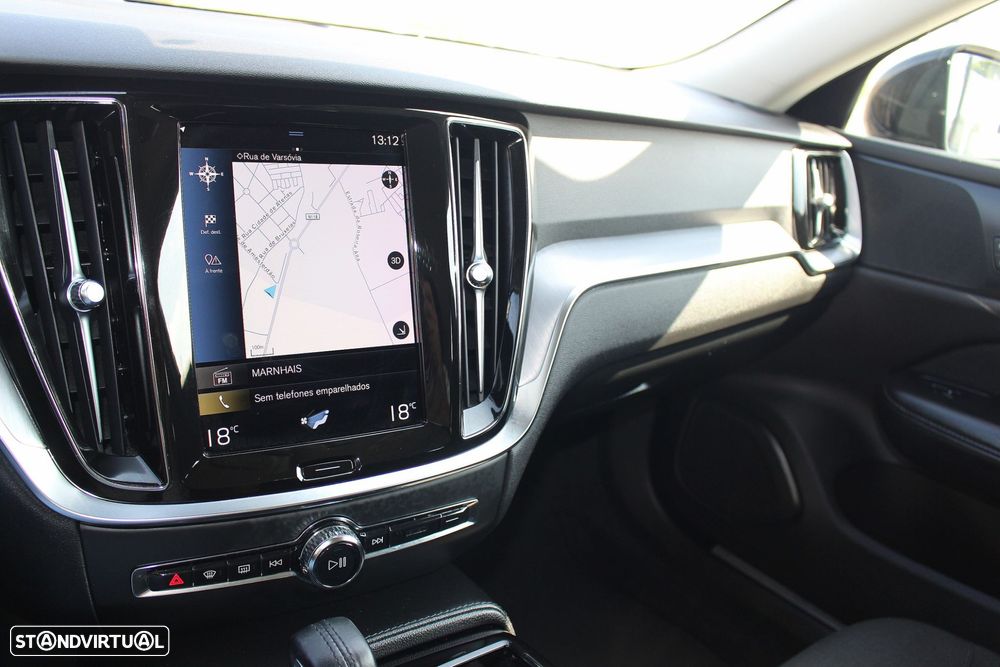 Volvo V60 2.0 T6 AWD TE R-Design Expression - 27