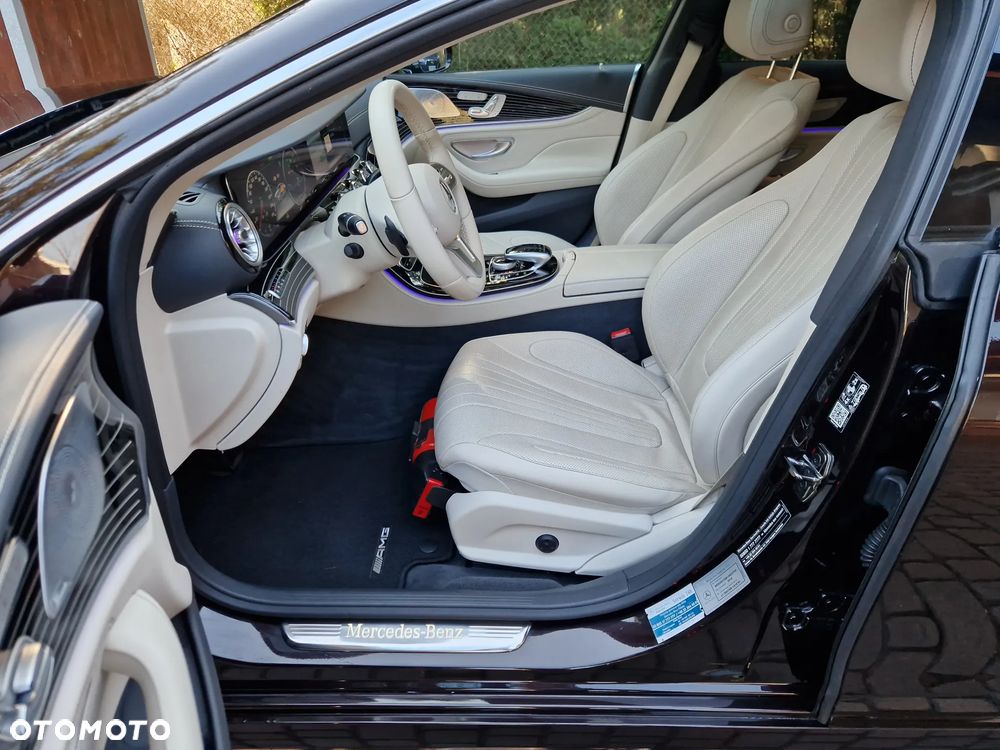 Mercedes-Benz CLS - 7