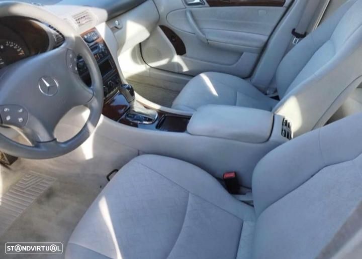 Mercedes-Benz C 200 - 3