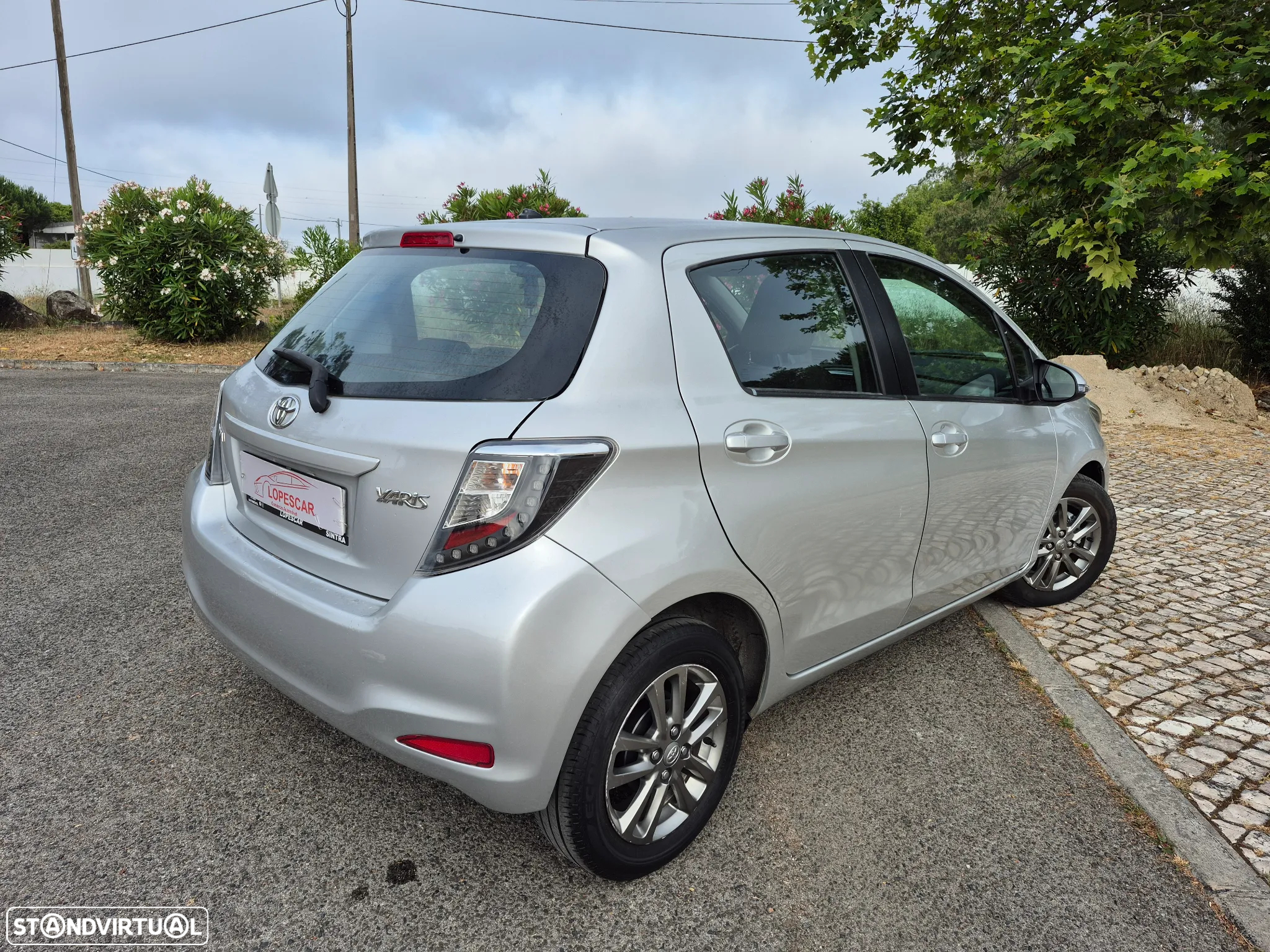 Toyota Yaris 1.33 VVT-i Comfort CVT+P.Style - 6