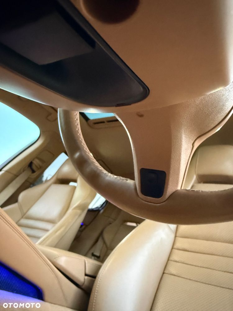 Porsche Panamera S PDK - 27
