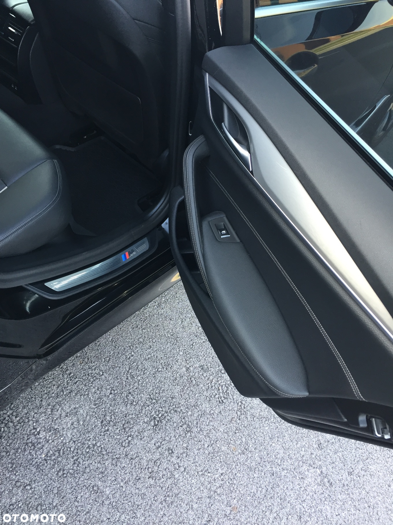BMW Seria 5 530d xDrive M Sport Edition - 34