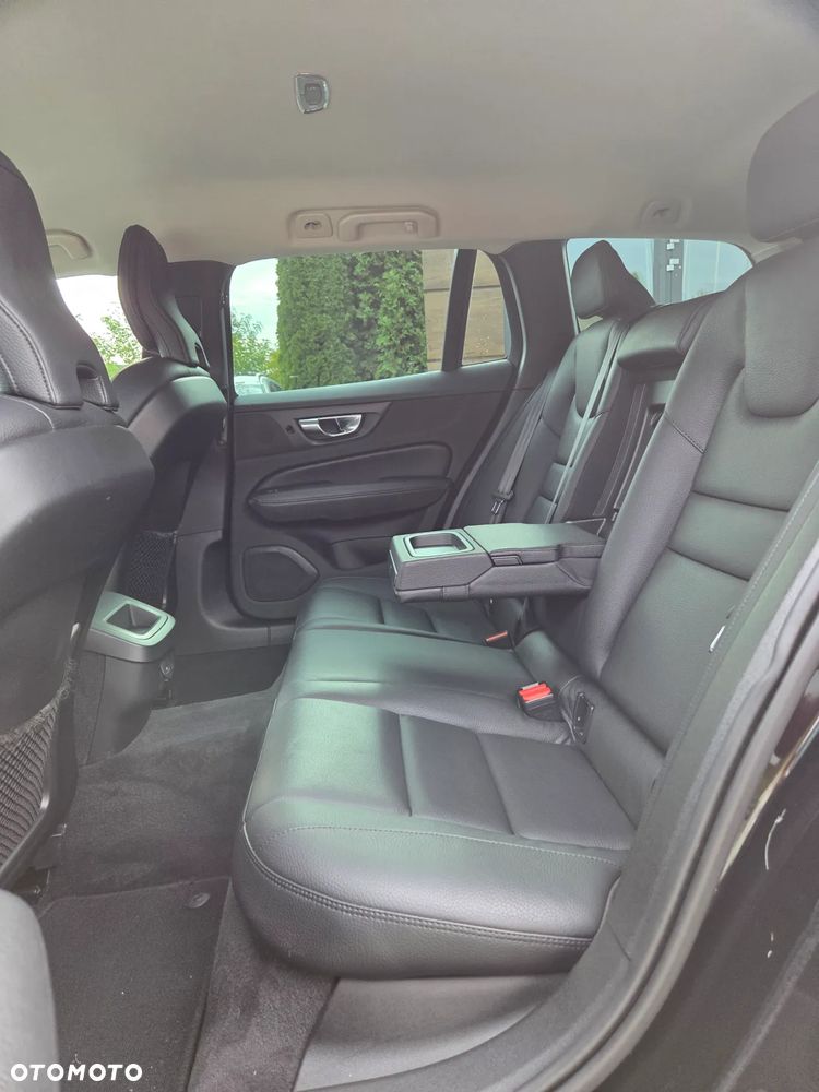 Volvo V60 ver-b4-d-inscription - 21