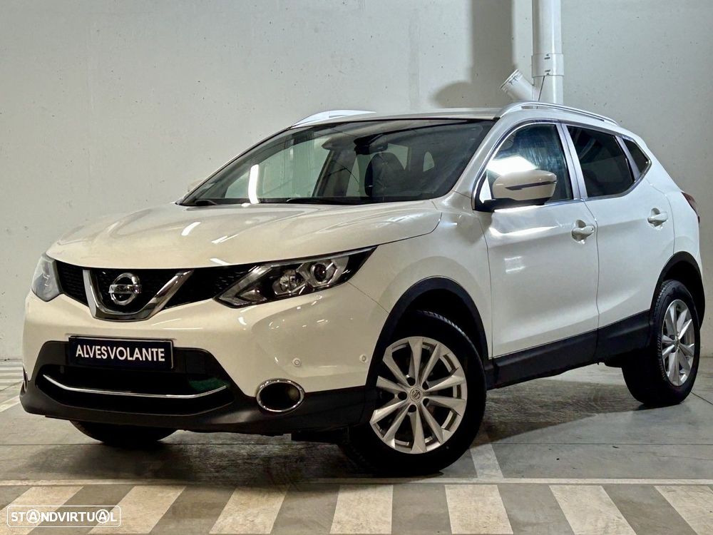 Nissan Qashqai 1.5 dCi Tekna Pele