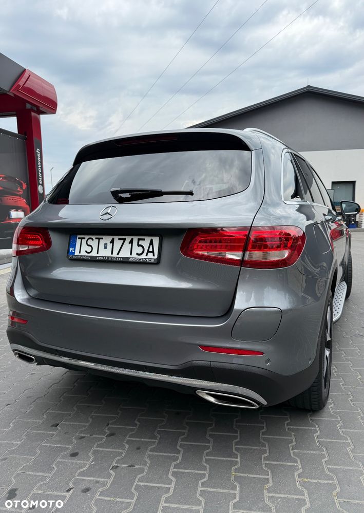 Mercedes-Benz GLC - 4