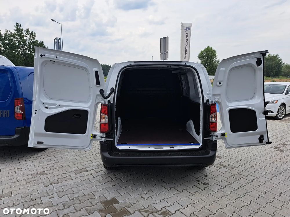 Fiat Doblo Maxi Van XL dostępny od ręki! - 29