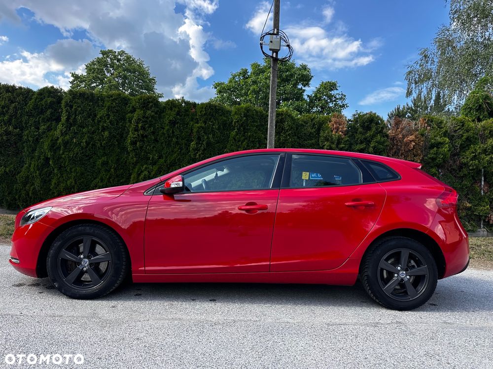 Volvo V40 D2 Momentum - 6