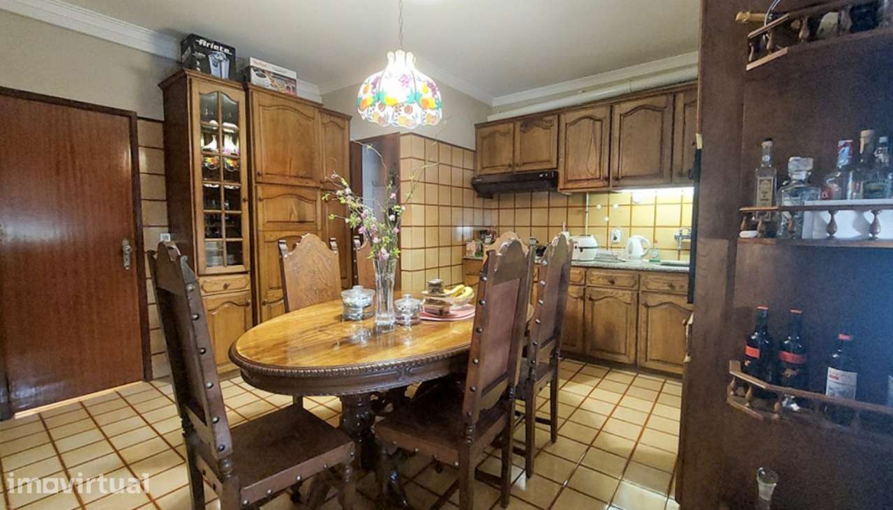 Venda de apartamento T3+1 com boas áreas, Darque, Viana do Castelo - Grande imagem: 3/24