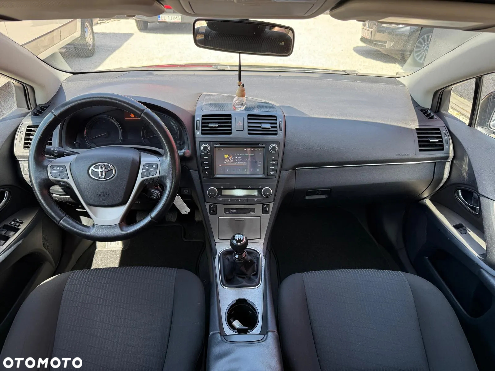 Toyota Avensis 2.0 Prestige NAVI - 6