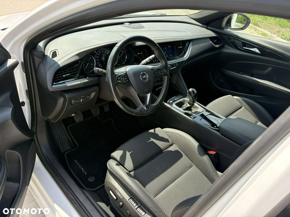Opel Insignia 2.0 CDTI Business Elegance S&S - 10