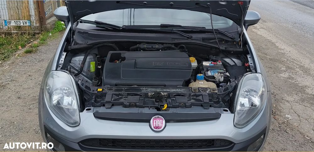 Fiat Grande Punto 1.4 16V Emotion - 39