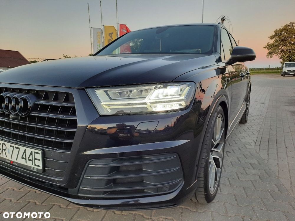 Audi Q7 - 11