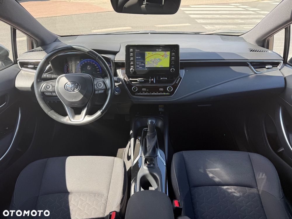 Toyota Corolla 2.0 Lounge - 9