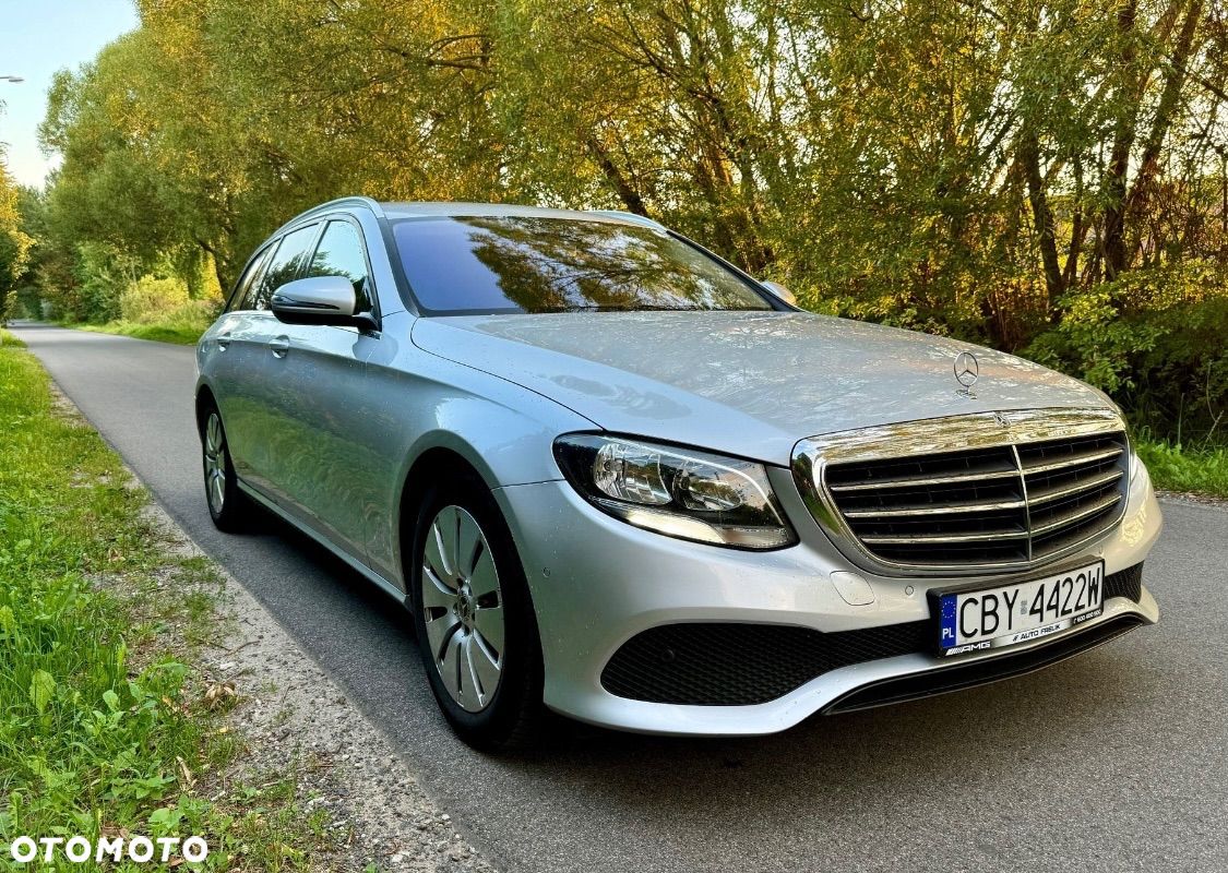 Mercedes-Benz Klasa E 220 d Business Edition 9G-TRONIC - 1