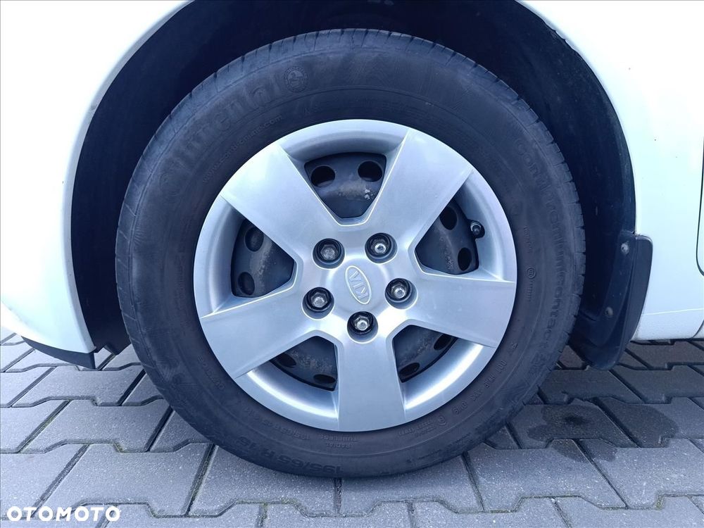 Kia Venga 1.6 M - 18