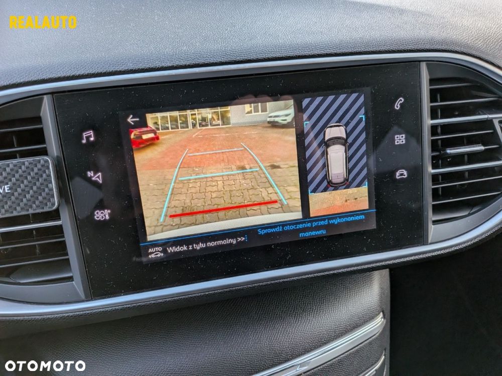 Peugeot 308 - 25