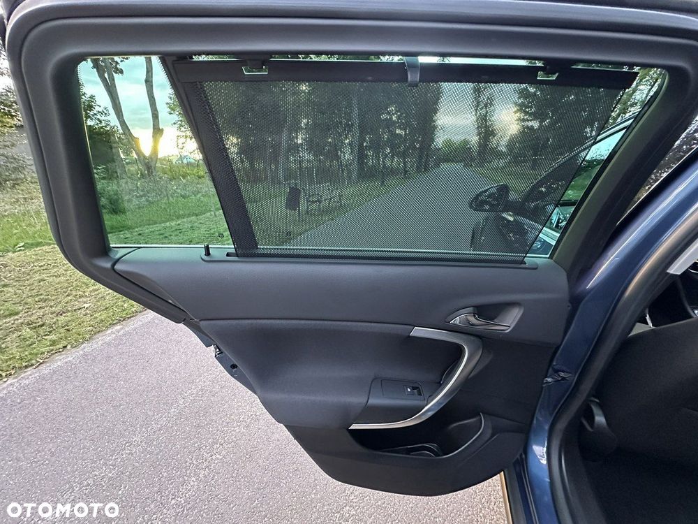 Opel Insignia - 22