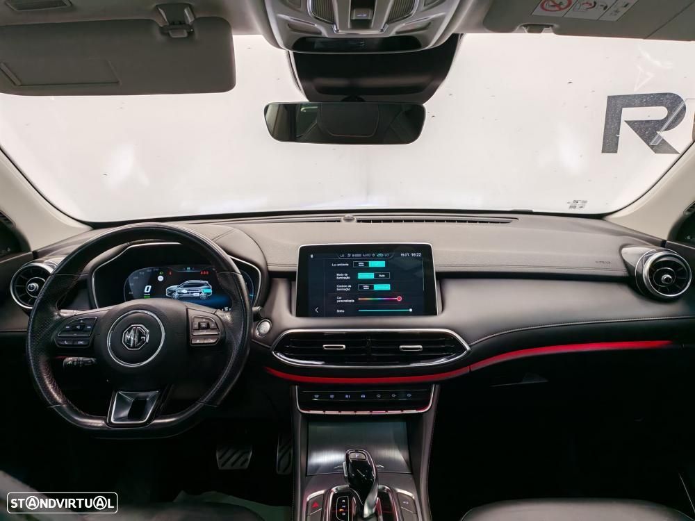 MG EHS 1.5 T-GDI Plug-in Hybrid Luxury - 6