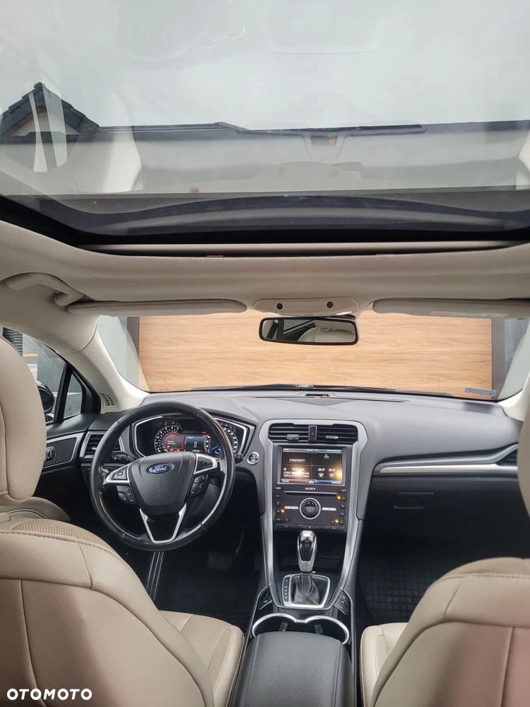 Ford Mondeo 2.0 TDCi Titanium 4WD PowerShift - 12