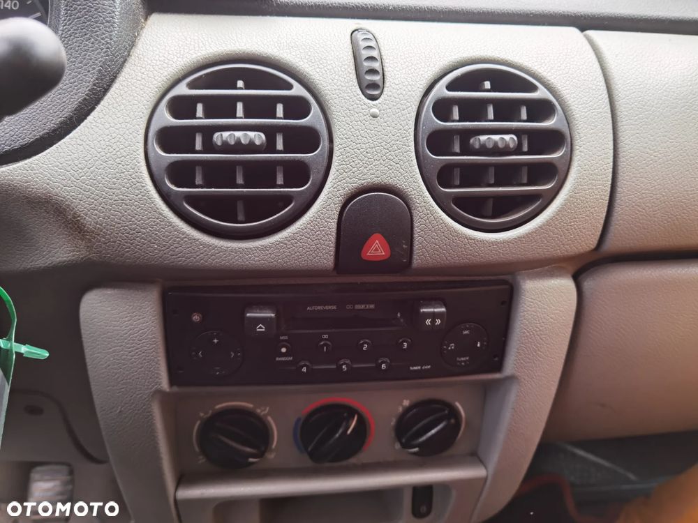 Renault Kangoo 1.5 dCi Authentique - 11