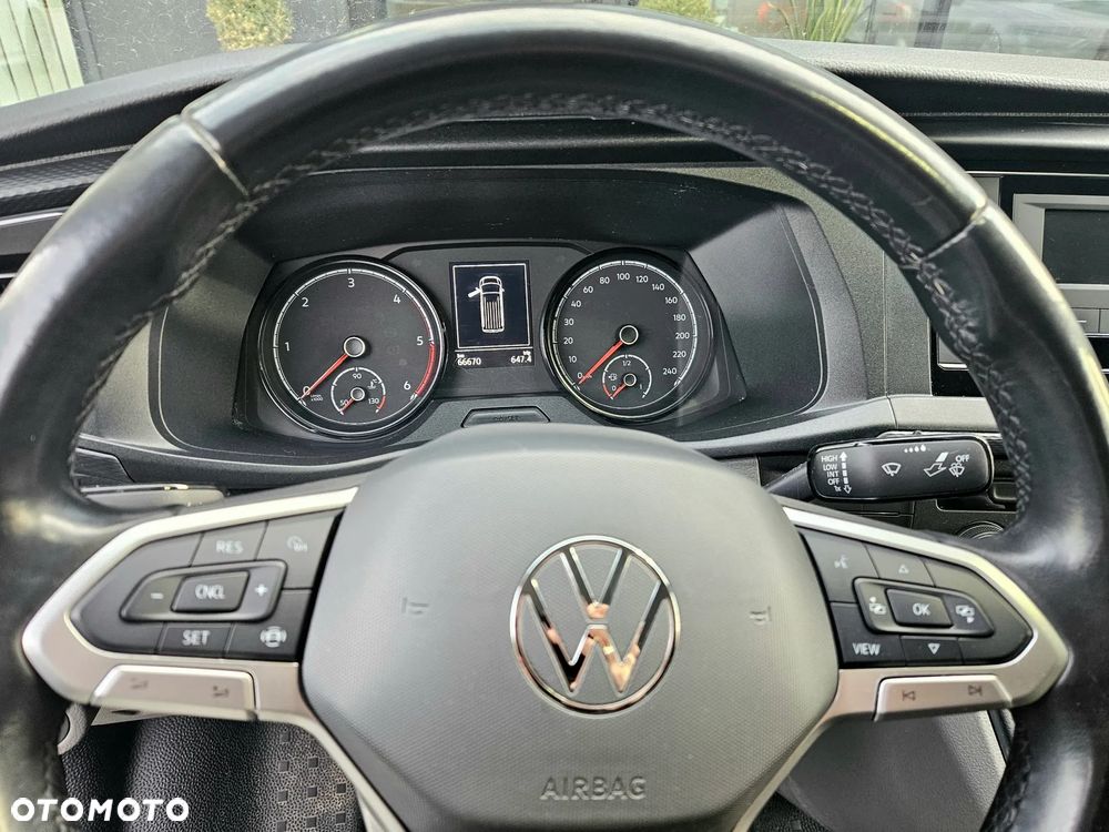 Volkswagen Transporter - 7