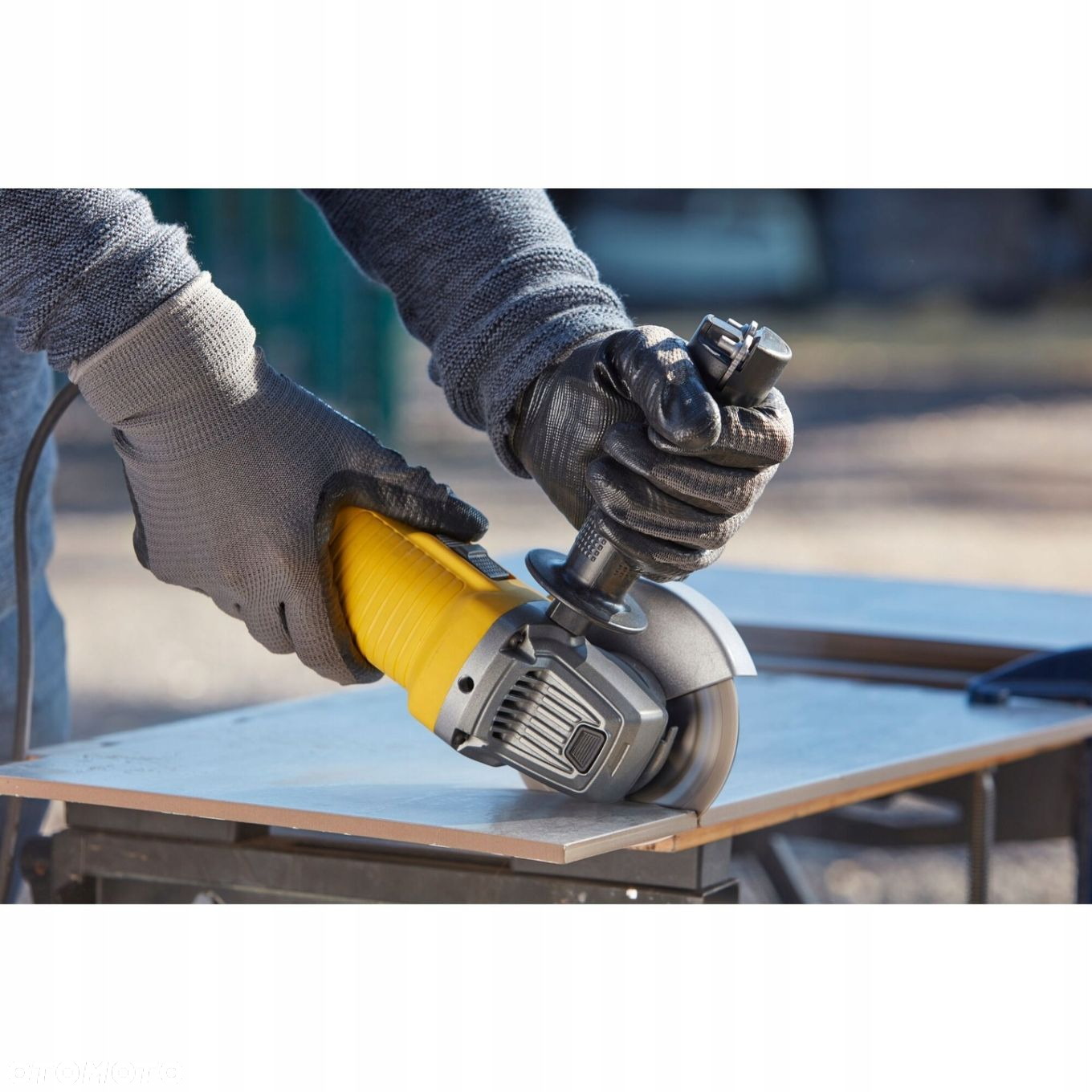 STANLEY FATMAX SZLIFIERKA KĄTOWA ELEKTRYCZNA POLERKA 125MM 850W FMEG220-QS - 6