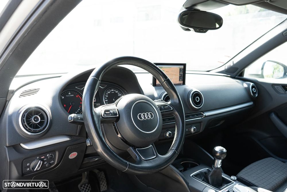 Audi A3 Sportback 2.0 TDI S-line - 7